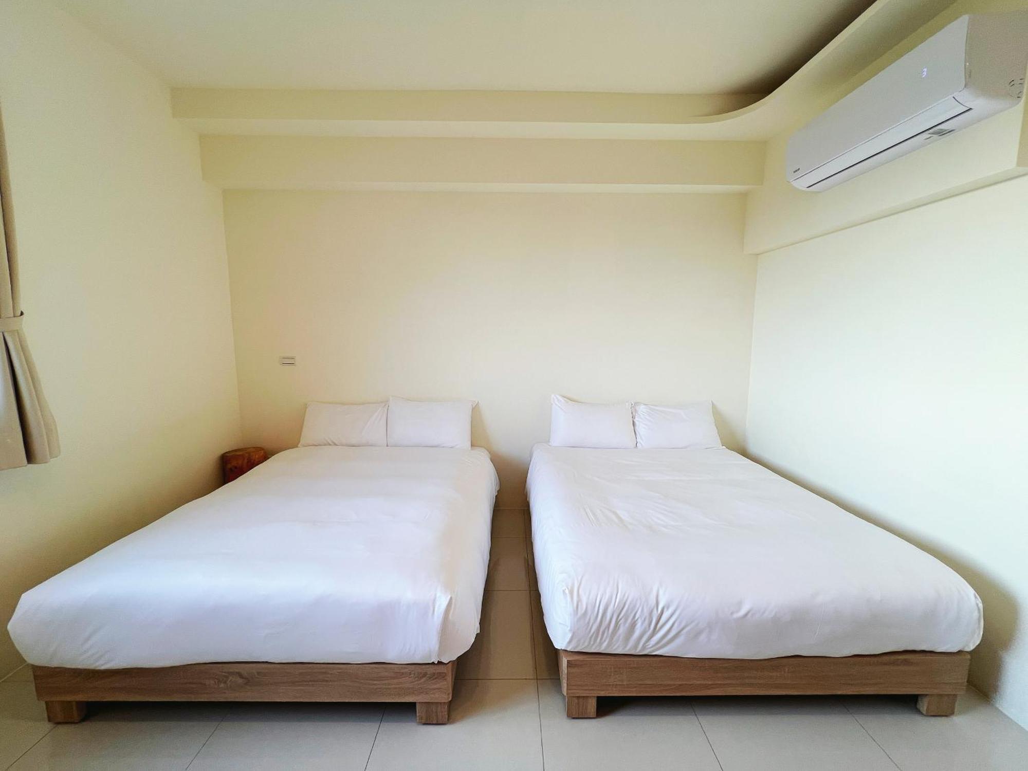 日子有光 Shine Inn Day Kota Tua Kota Tua Hengchun Bagian luar foto